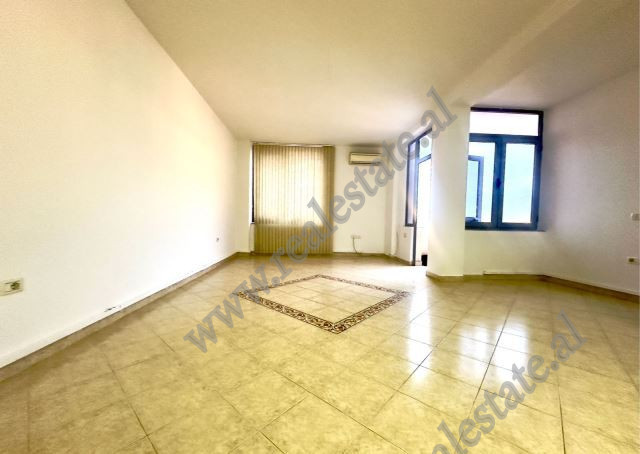 Office space for rent in Jeronim de Rada street near the center of Tirana.

The apartment is situa